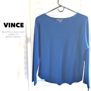 VINCE versatile weight sweater